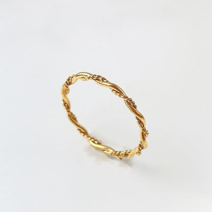 Cross Double Line Twisted Nugget Ring