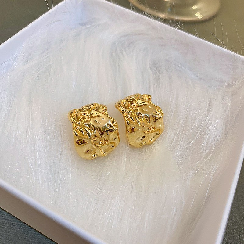 Simple Pea Shaped Copper Alloy Gold-plated Stud Nugget Earrings nugget earrings